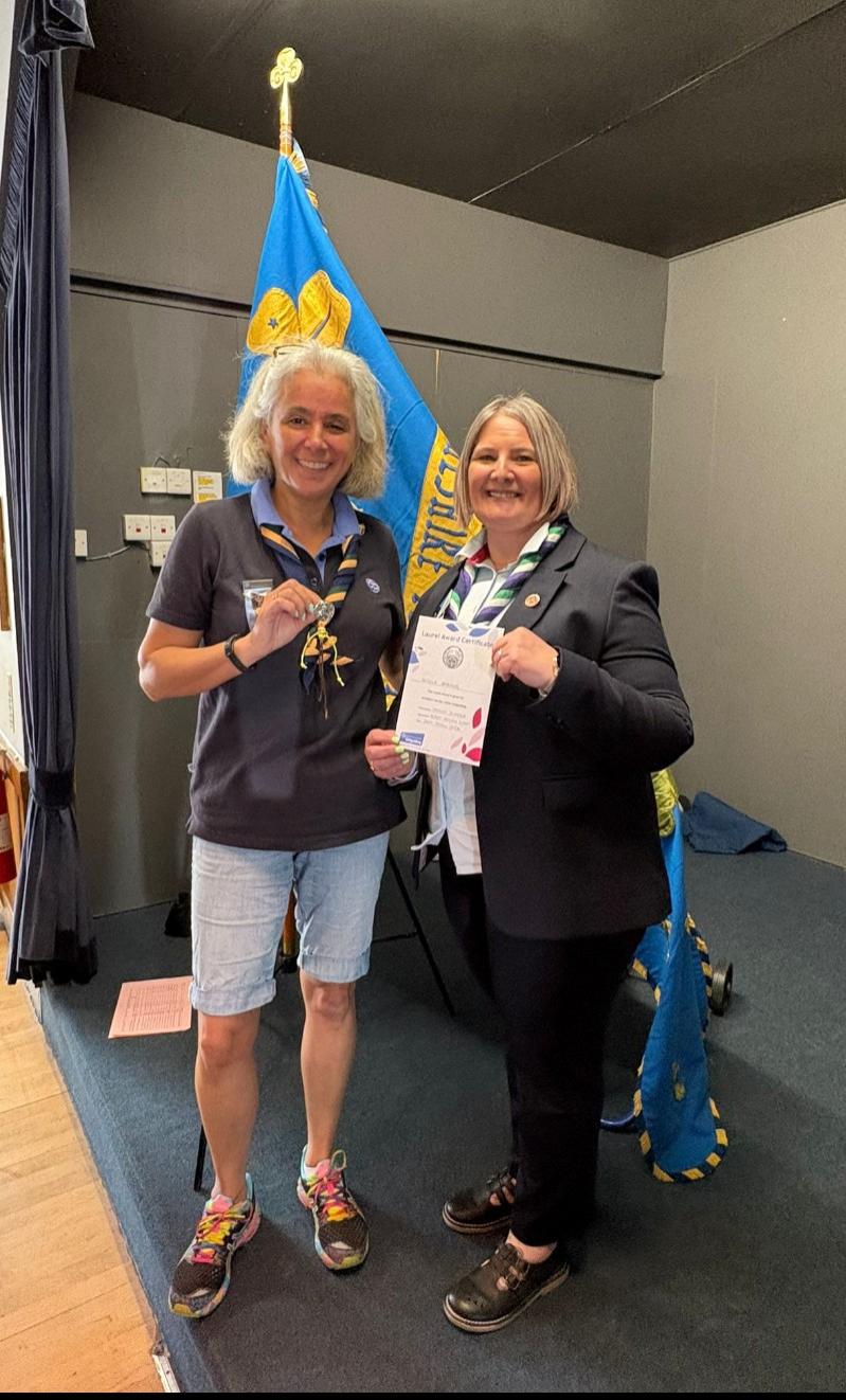 Chiefs at Work - Tracey presents a Laurel Award - April 2024